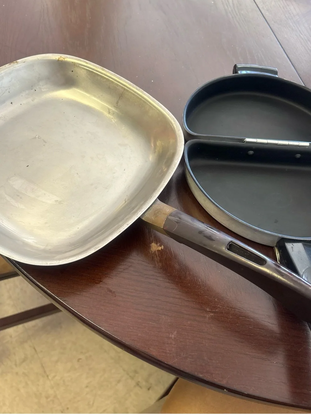 Vintage folding double omelet pan and square skillet cookware bundle